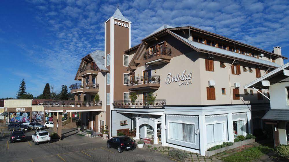 Hotel Bertoluci Gramado Exterior foto